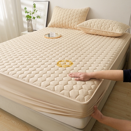 91家纺网 家纺一手货源 找家纺 （总）雅萱家纺 2024新款A类磨毛大豆防水床笠-菱格