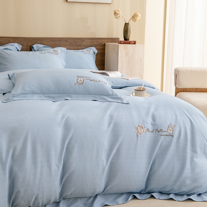 91家纺网 家纺一手货源 找家纺 绒博士 2024新款120支天丝棉四件套-玛奇朵 兰色