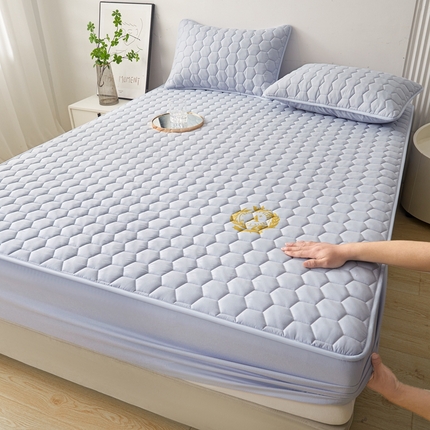 91家纺网 家纺一手货源 找家纺 （总）雅萱家纺 2024新款A类磨毛大豆防水床笠-菱格