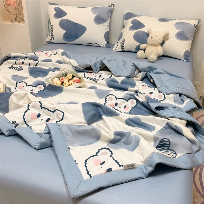 91家纺网 家纺一手货源 找家纺 简宜家居（朝初家纺） 2025新款40支全棉大豆夏被 波波兔