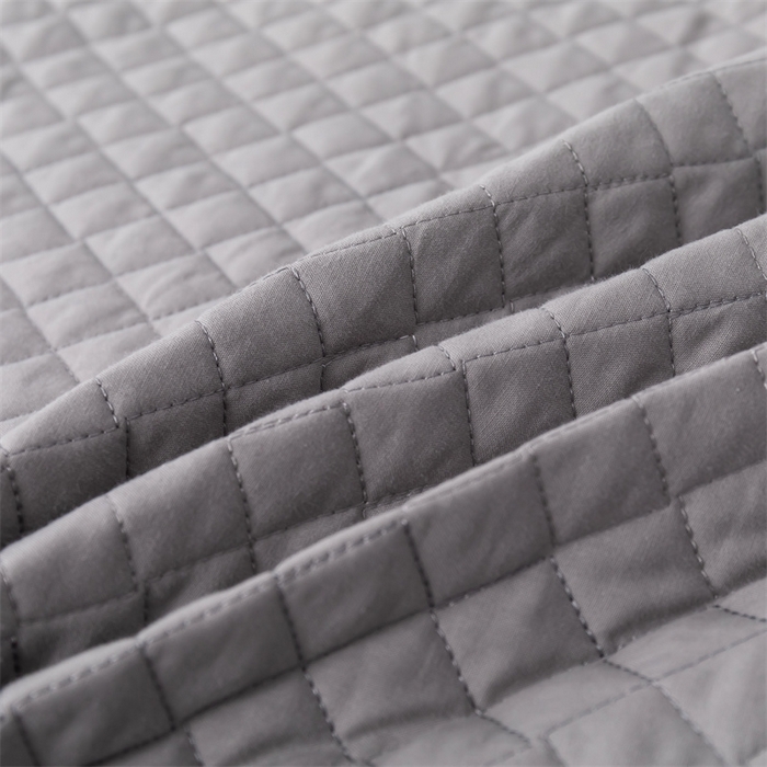 91家纺网 家纺一手货源 找家纺 优乐家纺2025新款全棉床盖三件套水洗纯棉夹棉绗缝加厚铺盖 皇宫灰