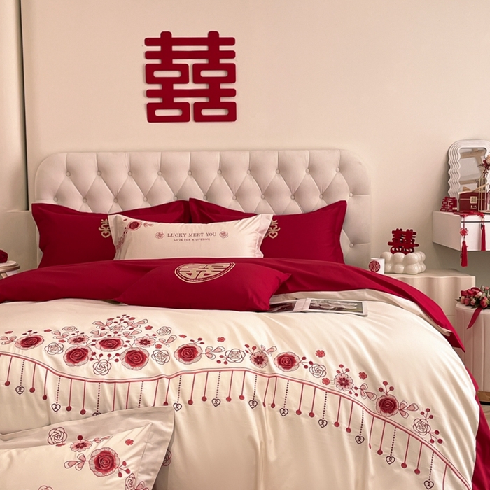 91家纺网 家纺一手货源 找家纺 遇见家居生活馆 2024新款全棉刺绣婚庆四件套 浪漫相随-奶昔白