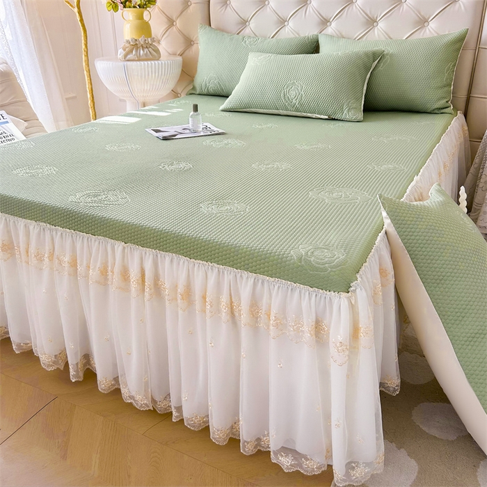 91家纺网 家纺一手货源 找家纺 恒爱A类冰丝豆豆床裙款国色天香系列凉席 抹茶绿