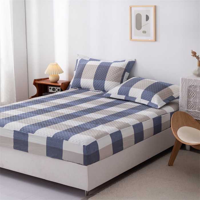 91家纺网 家纺一手货源 找家纺 优乐家纺 2025新款全棉床笠水洗纯棉夹棉绗缝加厚床笠 蓝大格