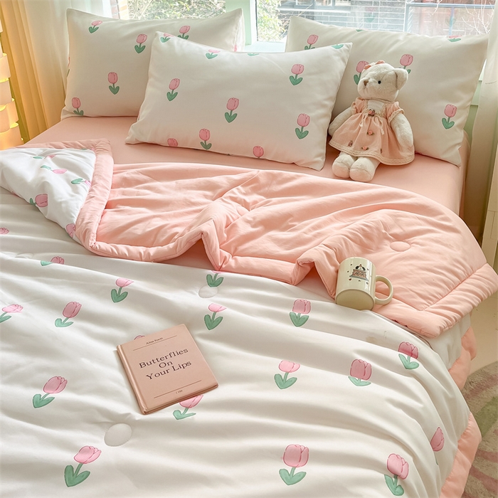 91家纺网 家纺一手货源 找家纺 古吉梦2024新款水洗棉小清新印花夏被被子被芯 夏被-粉郁盛开