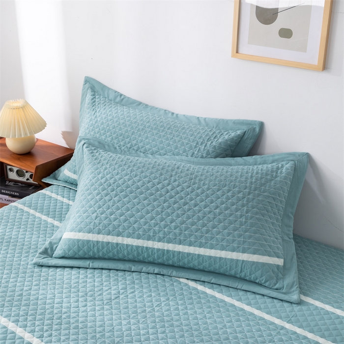 91家纺网 家纺一手货源 找家纺 优乐家纺 2025新款全棉枕套水洗纯棉夹棉绗缝加厚枕芯罩 青春绿