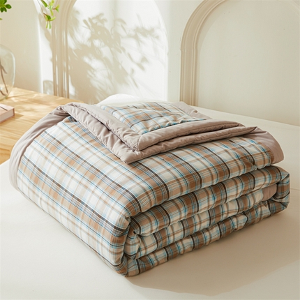 91家纺网 家纺一手货源 找家纺 （总）易博 热卖色织水洗棉夏被四件套