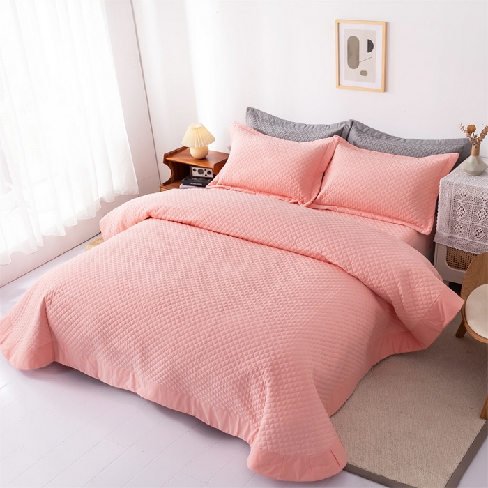 91家纺网 家纺一手货源 找家纺 优乐家纺2025新款全棉床盖三件套水洗纯棉夹棉绗缝加厚铺盖 爱情粉