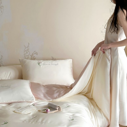 91家纺网 家纺一手货源 找家纺 初拾 2024新款A类天丝棉刺绣四件套-郁金香铃兰花 郁金香-桃夭