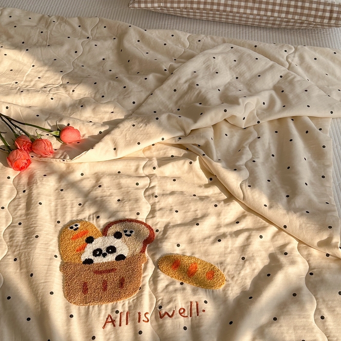 91家纺网 家纺一手货源 找家纺 洋铭区（原狠狠爱） 2024新款双层纱毛巾绣夏被 熊猫面包