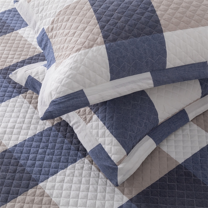 91家纺网 家纺一手货源 找家纺 优乐家纺 2025新款全棉枕套水洗纯棉夹棉绗缝加厚枕芯罩 蓝大格