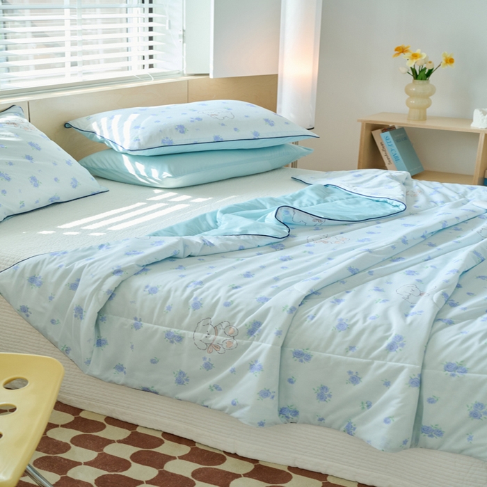91家纺网 家纺一手货源 找家纺 吾诺家居 2024新款凉感冰柔丝印花夏被 蓝玫瑰