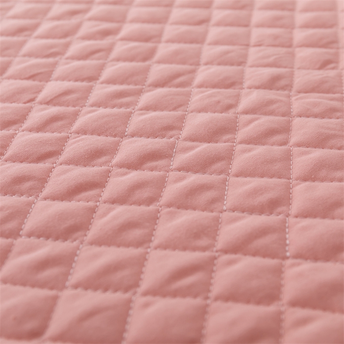 91家纺网 家纺一手货源 找家纺 优乐家纺 2025新款全棉床笠水洗纯棉夹棉绗缝加厚床笠 爱情粉