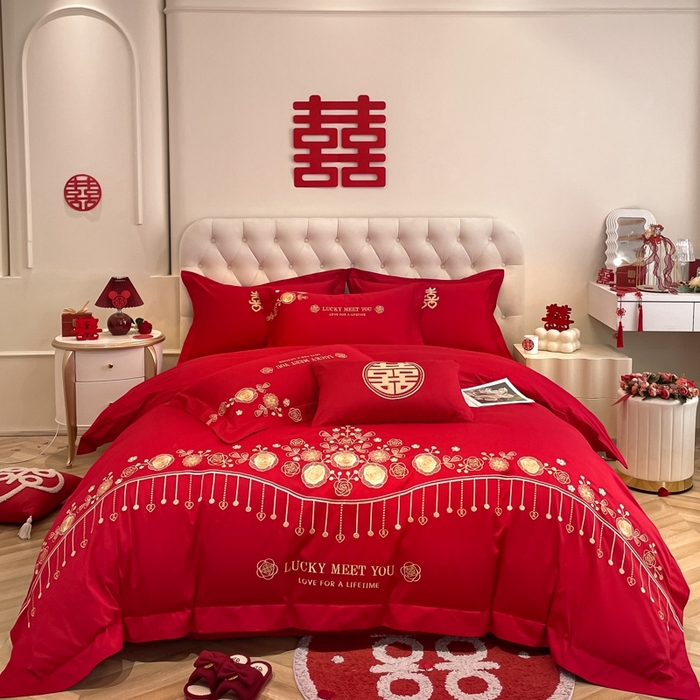 91家纺网 家纺一手货源 找家纺 遇见家居生活馆 2024新款全棉刺绣婚庆四件套 浪漫相随-大红