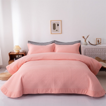 91家纺网 家纺一手货源 找家纺 优乐家纺2025新款全棉床盖三件套水洗纯棉夹棉绗缝加厚铺盖 爱情粉