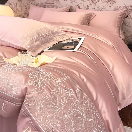 91家纺网 家纺一手货源 找家纺 （总） 2024新款Ａ类母婴级凉感真丝夏季裸睡丝滑床单床笠轻奢刺绣四件套