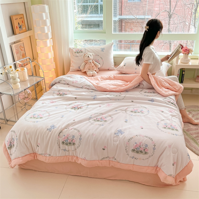 91家纺网 家纺一手货源 找家纺 古吉梦2024新款水洗棉小清新印花夏被被子被芯 夏被-花间兔