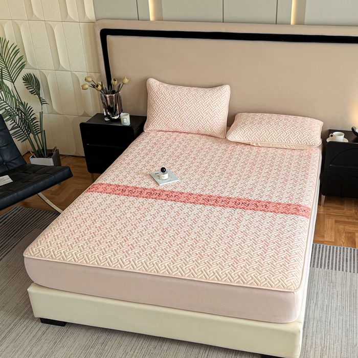 91家纺网 家纺一手货源 找家纺 诺梵 2024年凉感丝印花乳胶凉席床笠三件套 暖暖粉