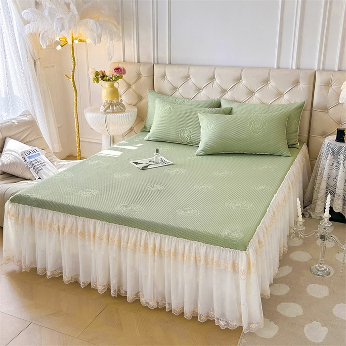 91家纺网 家纺一手货源 找家纺 恒爱A类冰丝豆豆床裙款国色天香系列凉席 抹茶绿