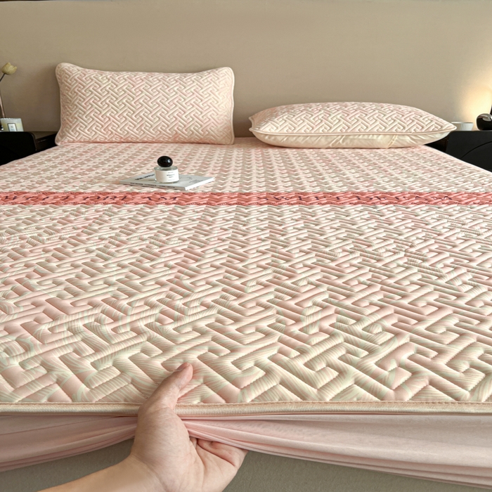 91家纺网 家纺一手货源 找家纺 诺梵 2024年凉感丝印花乳胶凉席床笠三件套 暖暖粉