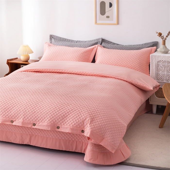 91家纺网 家纺一手货源 找家纺 优乐家纺 2025新款全棉水洗纯棉夹棉绗缝加厚四件套 爱情粉