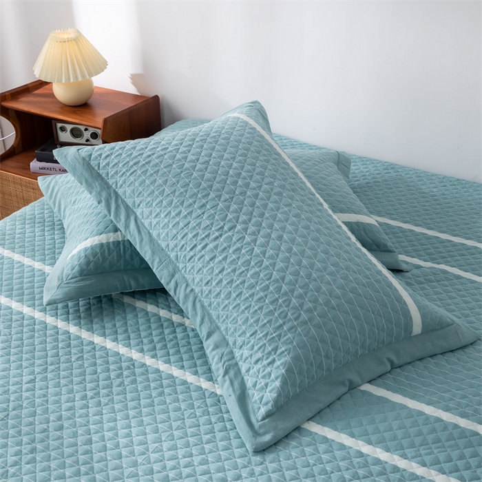 91家纺网 家纺一手货源 找家纺 优乐家纺 2025新款全棉枕套水洗纯棉夹棉绗缝加厚枕芯罩 青春绿