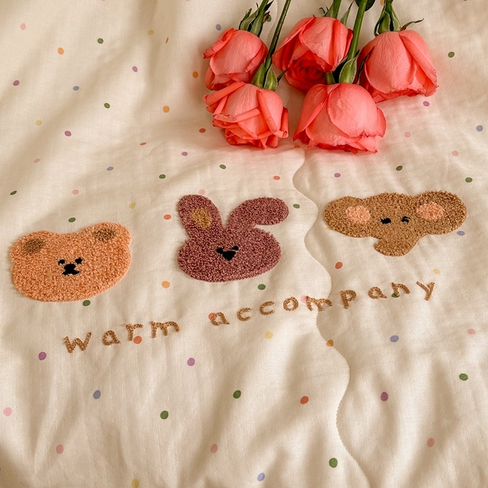 91家纺网 家纺一手货源 找家纺 洋铭区（原狠狠爱） 2024新款双层纱毛巾绣夏被 淘淘兔