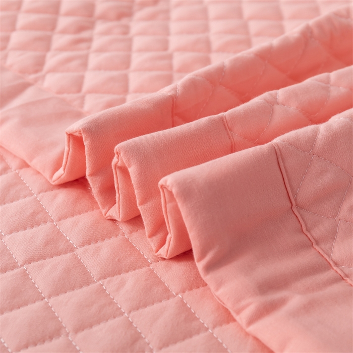 91家纺网 家纺一手货源 找家纺 优乐家纺2025新款全棉床盖三件套水洗纯棉夹棉绗缝加厚铺盖 爱情粉