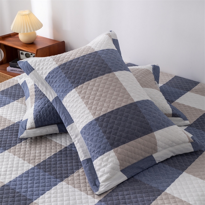 91家纺网 家纺一手货源 找家纺 优乐家纺 2025新款全棉枕套水洗纯棉夹棉绗缝加厚枕芯罩 蓝大格