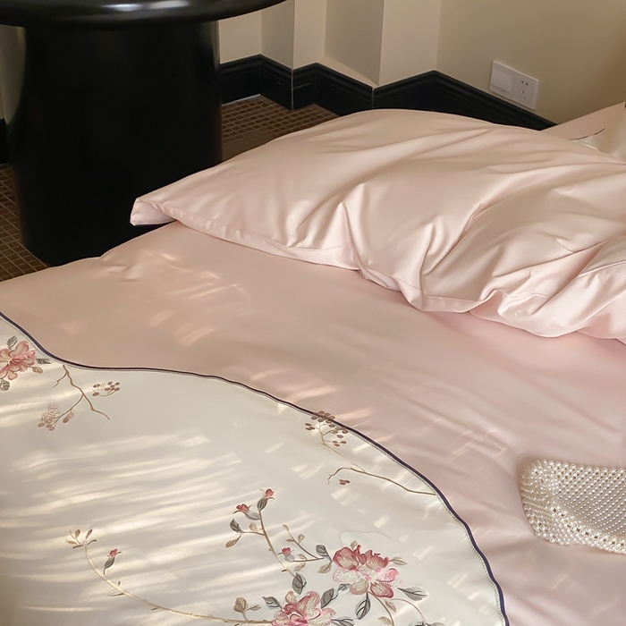 91家纺网 家纺一手货源 找家纺 MIU缪家居-2024新款100支全棉四件套-点春枝 点春枝（粉）