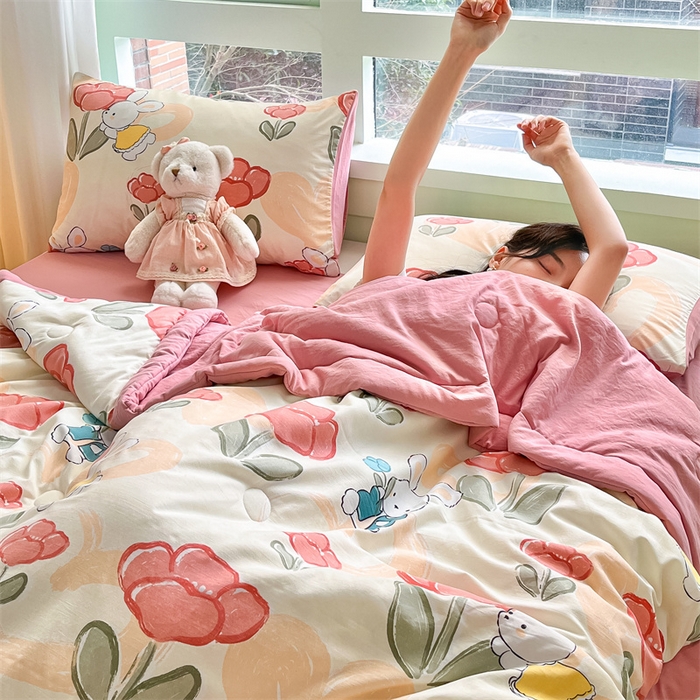 91家纺网 家纺一手货源 找家纺 古吉梦2024新款水洗棉小清新印花夏被被子被芯 夏被-花花兔