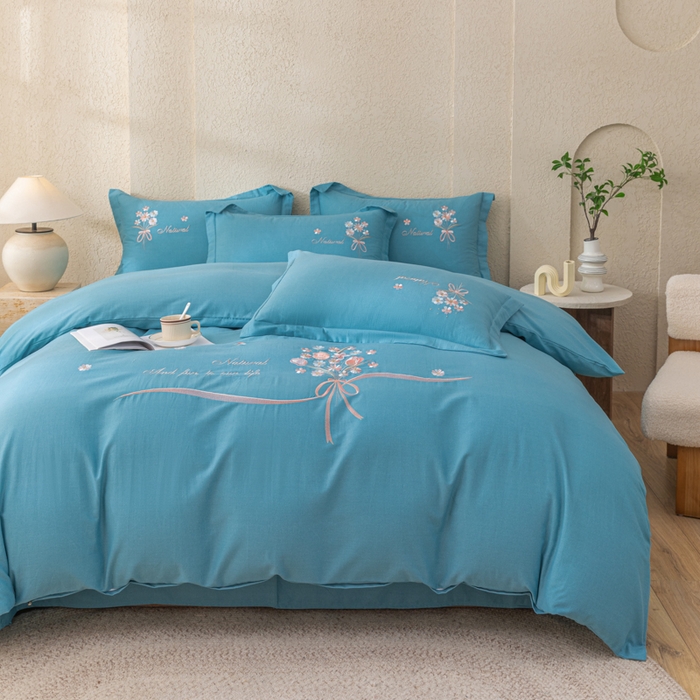 91家纺网 家纺一手货源 找家纺 绒博士 2024新款全棉磨毛暗合四件套-倾城之恋 湖蓝