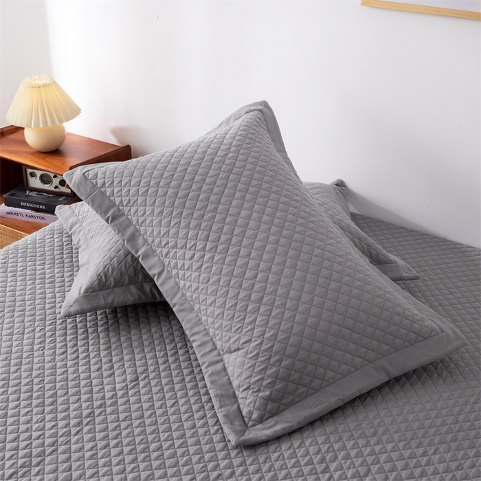 91家纺网 家纺一手货源 找家纺 优乐家纺 2025新款全棉枕套水洗纯棉夹棉绗缝加厚枕芯罩 皇宫灰