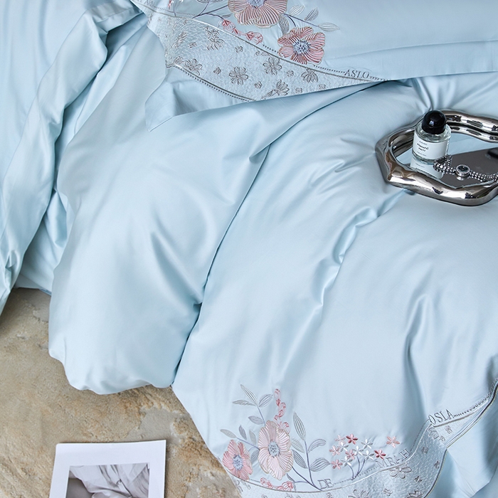 91家纺网 家纺一手货源 找家纺 红番天家居馆 2025新款长绒棉全棉绣花四件套--花间意境系列 西子蓝