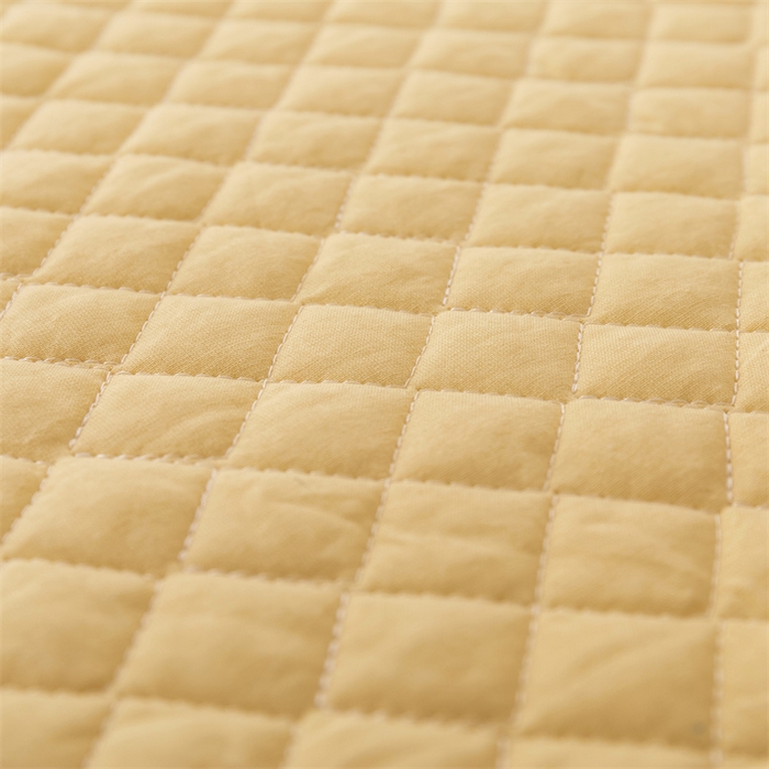 91家纺网 家纺一手货源 找家纺 优乐家纺 2025新款全棉床笠水洗纯棉夹棉绗缝加厚床笠 香橙黄