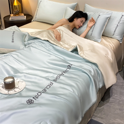 91家纺网 家纺一手货源 找家纺 （总）小久久（小九九） 2024新款水洗真丝刺绣双拼夏被四件套-山茶花