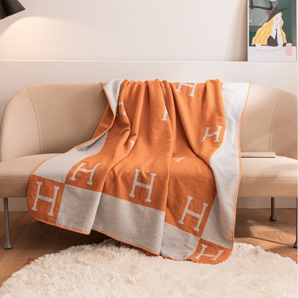 朴尔家纺-毛巾被 2024新款国际时尚风防羊毛手工缝制针织毯 爱马橙
