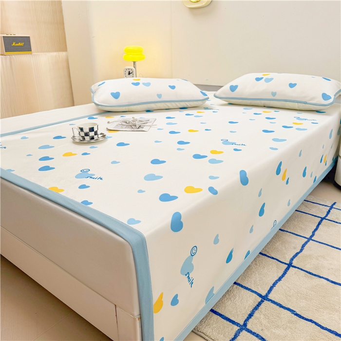 91家纺网 家纺一手货源 找家纺 喜居 2024新款碳光冰丝席冰丝凉席印花冰丝席三件套软凉席子 蓝色爱心