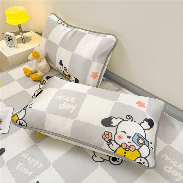 91家纺网 家纺一手货源 找家纺 喜居 2024新款碳光冰丝席冰丝凉席印花冰丝席三件套软凉席子 欢乐狗