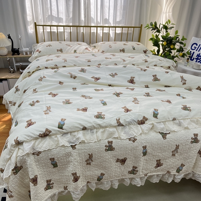 91家纺网 家纺一手货源 找家纺 暖居 2024新款被套床盖四件套 熊和兔子