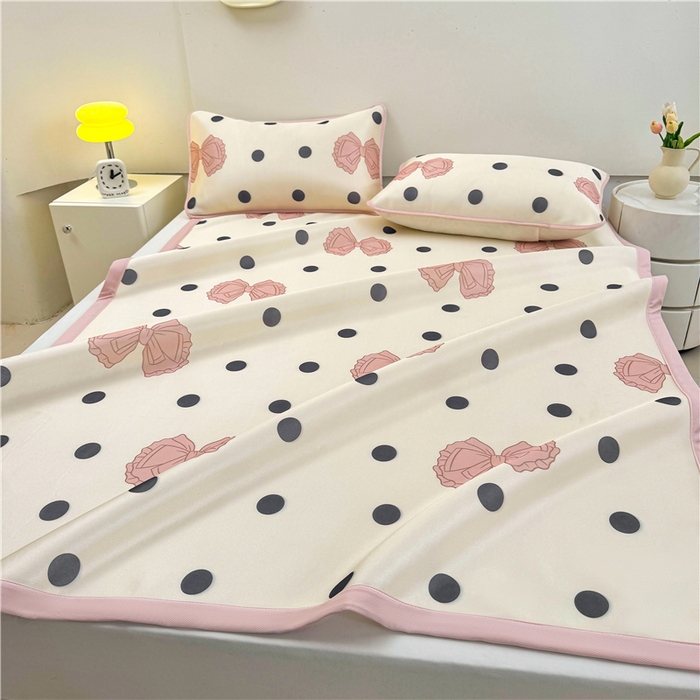 91家纺网 家纺一手货源 找家纺 喜居 2024新款碳光冰丝席冰丝凉席印花冰丝席三件套软凉席子 粉色心情