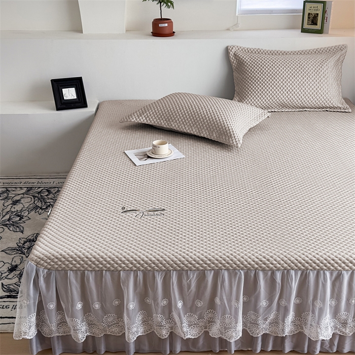 91家纺网 家纺一手货源 找家纺 （总）凉百百 2024新款凉豆豆大方豆床裙凉席冰丝凉席可水洗机洗源头厂家直发