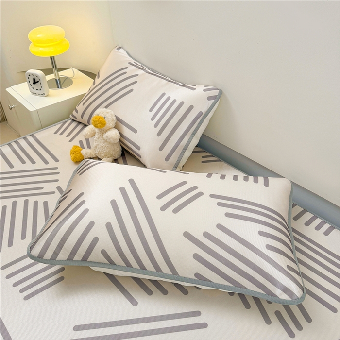 91家纺网 家纺一手货源 找家纺 喜居 2024新款碳光冰丝席冰丝凉席印花冰丝席三件套软凉席子 简约生活