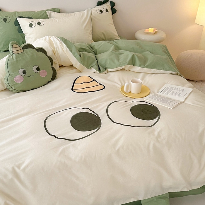 91家纺网 家纺一手货源 找家纺 （总）蜜柚 2024新款全棉水洗棉工艺贴布绣卡通四件套