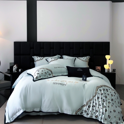 91家纺网 家纺一手货源 找家纺 佳汐蓝家纺 2024新款100支新疆长绒棉臻棉绣花-豹览系列四件套 豹览 兰