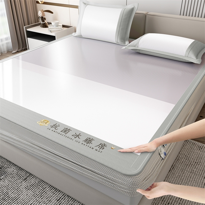 91家纺网 家纺一手货源 找家纺 鑫姿席业 2025新款渐变款亲肤舒适5A抗菌冰丝席 雾霾蓝（床笠款）