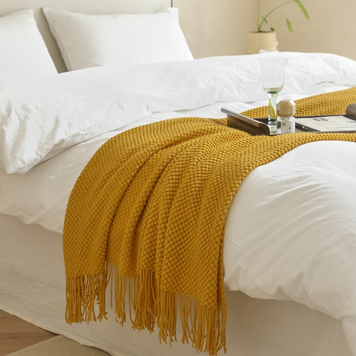 91家纺网 家纺一手货源 找家纺 朴尔家纺-毛巾被 2024年新款波波风流苏柔糯毯床尾毯沙发巾-朴尔毛巾被 波波流苏柔糯毯-姜黄