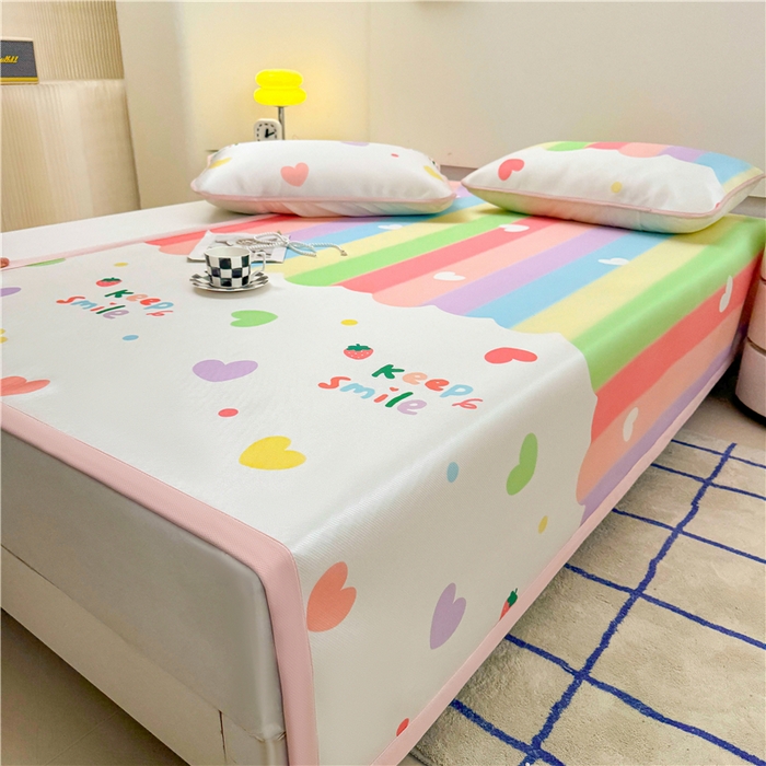 91家纺网 家纺一手货源 找家纺 喜居 2024新款碳光冰丝席冰丝凉席印花冰丝席三件套软凉席子 彩虹草莓