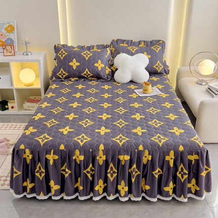 91家纺网 家纺一手货源 找家纺 （总）情煊家纺 2024新款全棉亲肤夹棉纯色印花床裙单品系列-单床裙