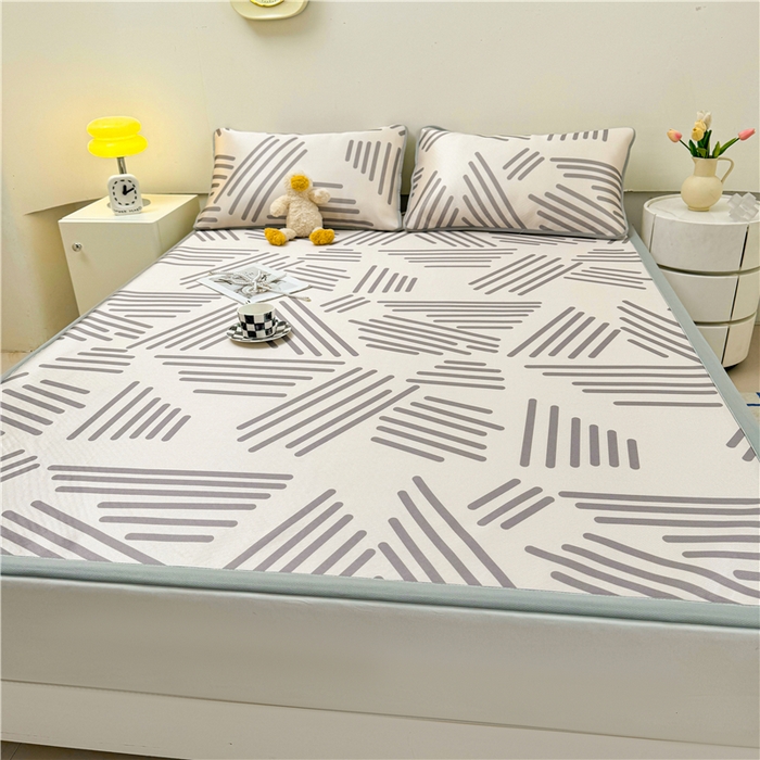 91家纺网 家纺一手货源 找家纺 喜居 2024新款碳光冰丝席冰丝凉席印花冰丝席三件套软凉席子 简约生活